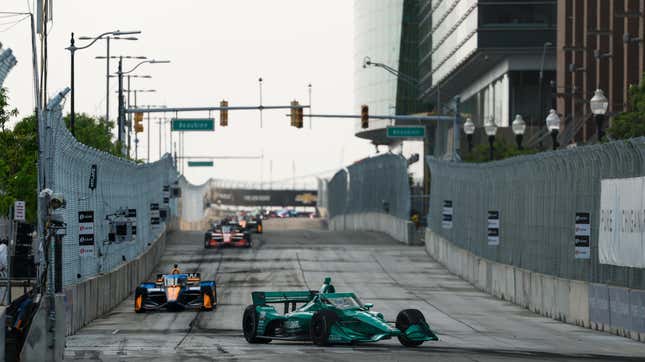 Imagem para artigo intitulado Verstappen leva 3º Grand Slam da carreira de F1 no GP da Espanha